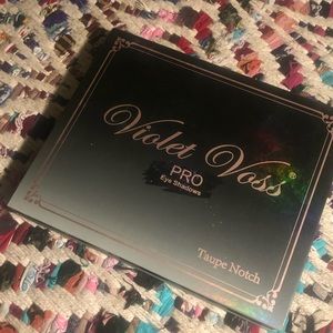 Violet Voss - Taupe Notch pallet